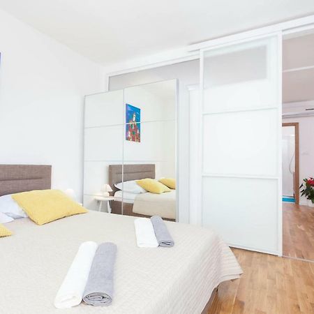 Apartment Mikula Makarska Luaran gambar