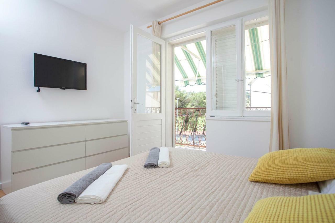 Apartment Mikula Makarska Luaran gambar