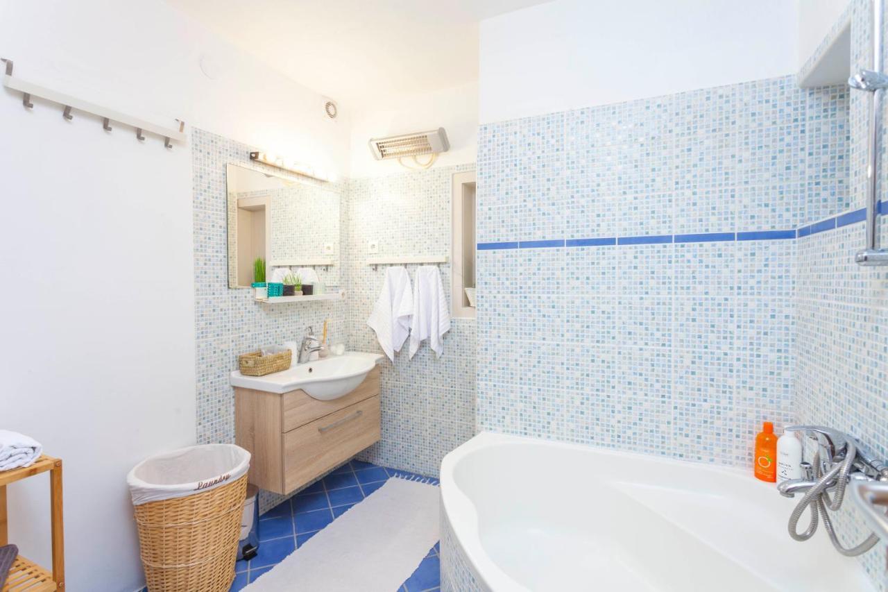 Apartment Mikula Makarska Luaran gambar